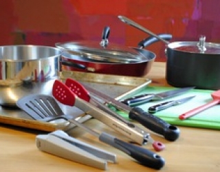 Học ngay hạn sử dụng của dụng cụ nhà bếp thông dụng